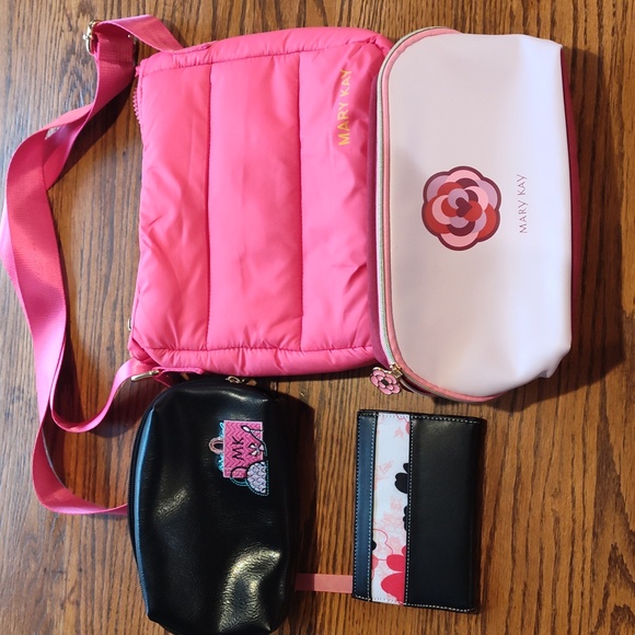 Mary Kay, 4 Piece Bundle - Picture 1 of 10